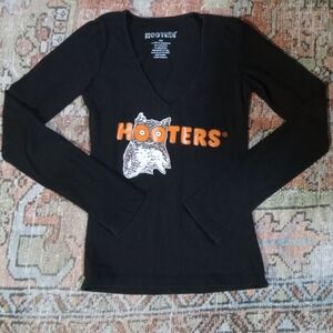 Hooters long sleeve v-neck uniform top XXS!!!